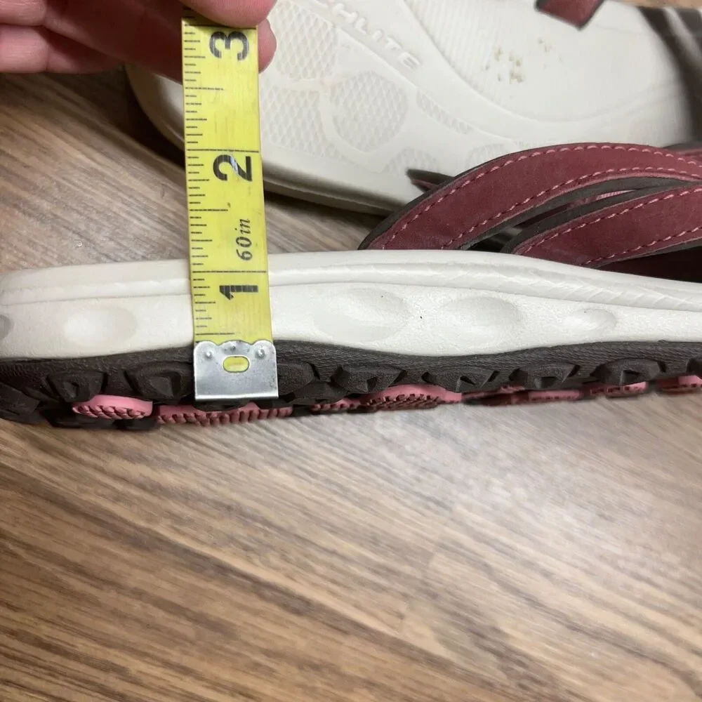 Columbia Techlite Omnigrip Flip Flop Sandals‎ Women's Size 11M Red Straps